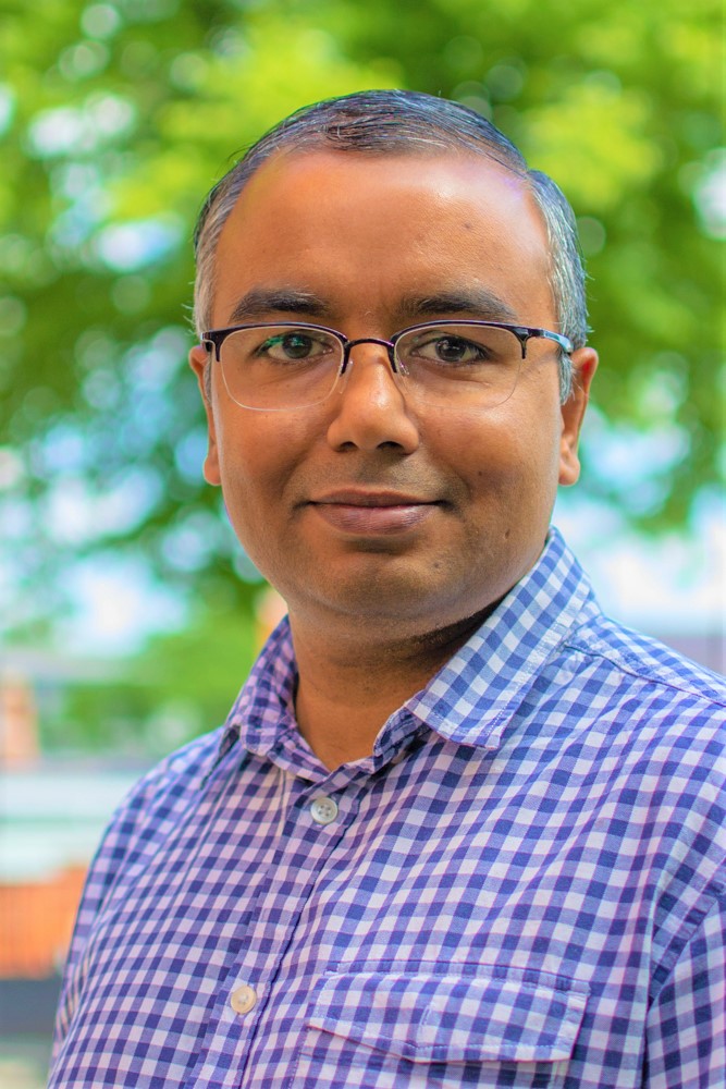 Dr Sandip Desai, chemistry tutor in Maidstone